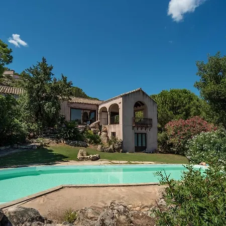 Villa Fiorita *